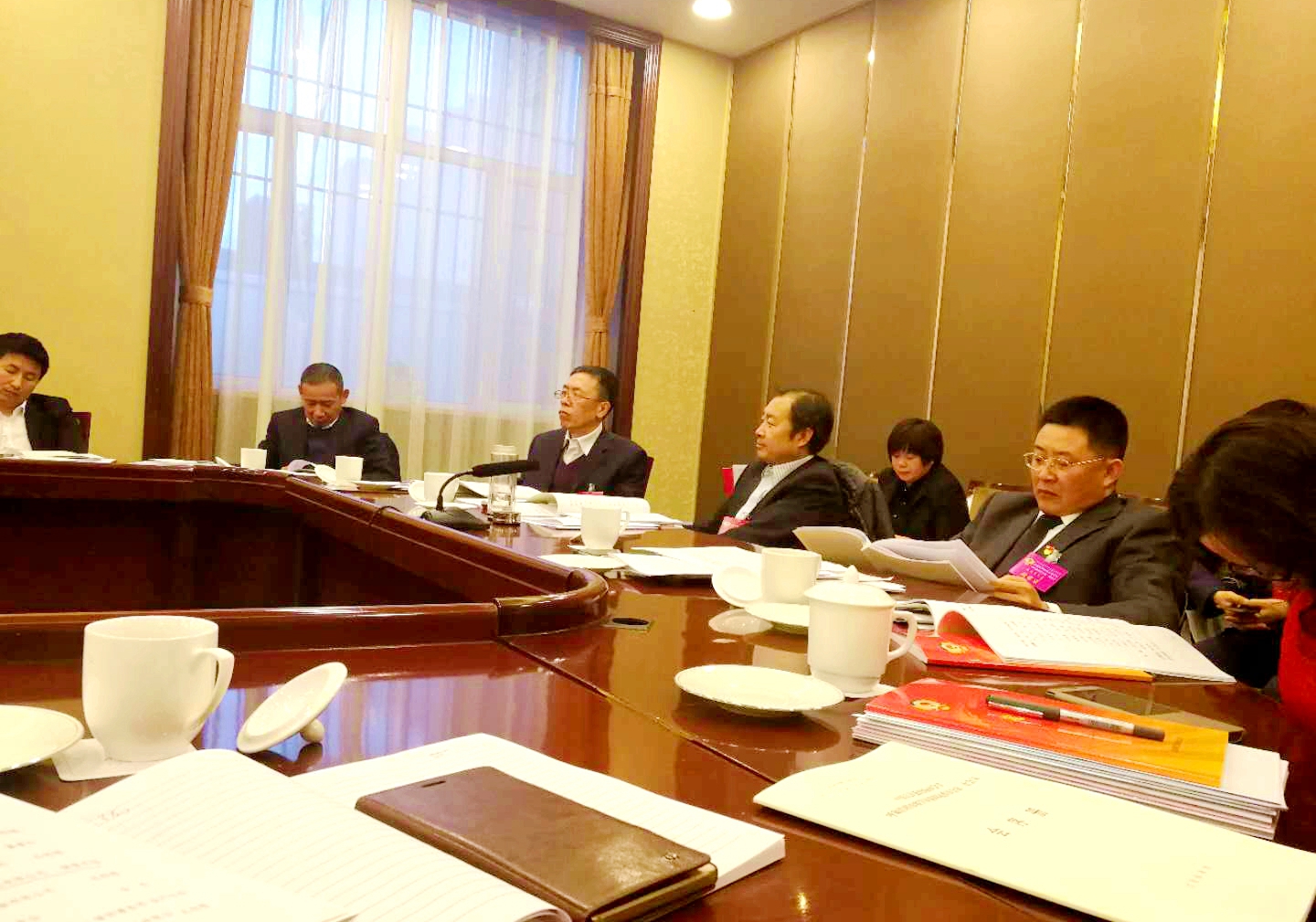 中国人民政治协商会议呼和浩特赛罕区第四届委员会第一次会议