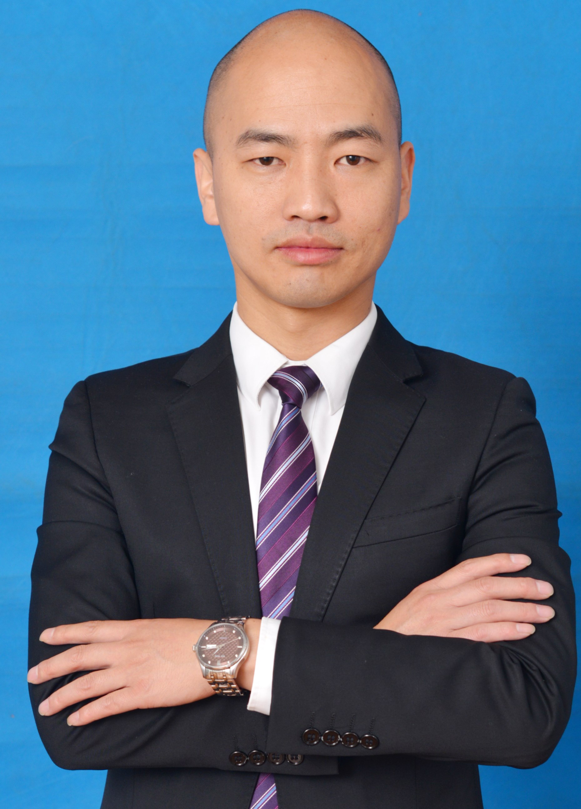 胡俊律师