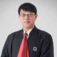 刘辉律师