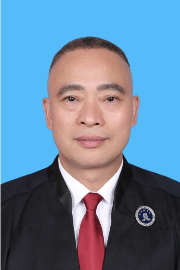 潘信富律师