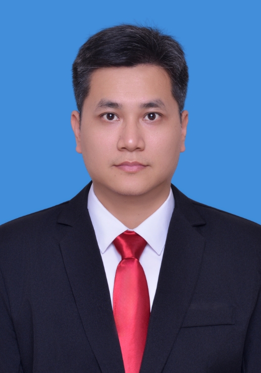 周喆律师