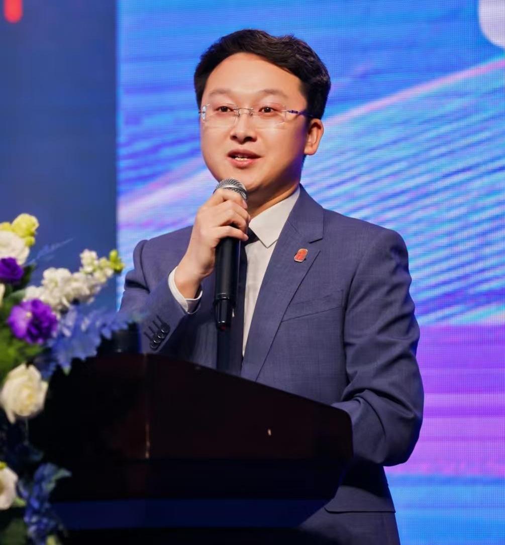 黄兵律师