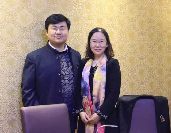 胡博晨律师与中国政法大学民事诉讼法学杨秀清教授合影